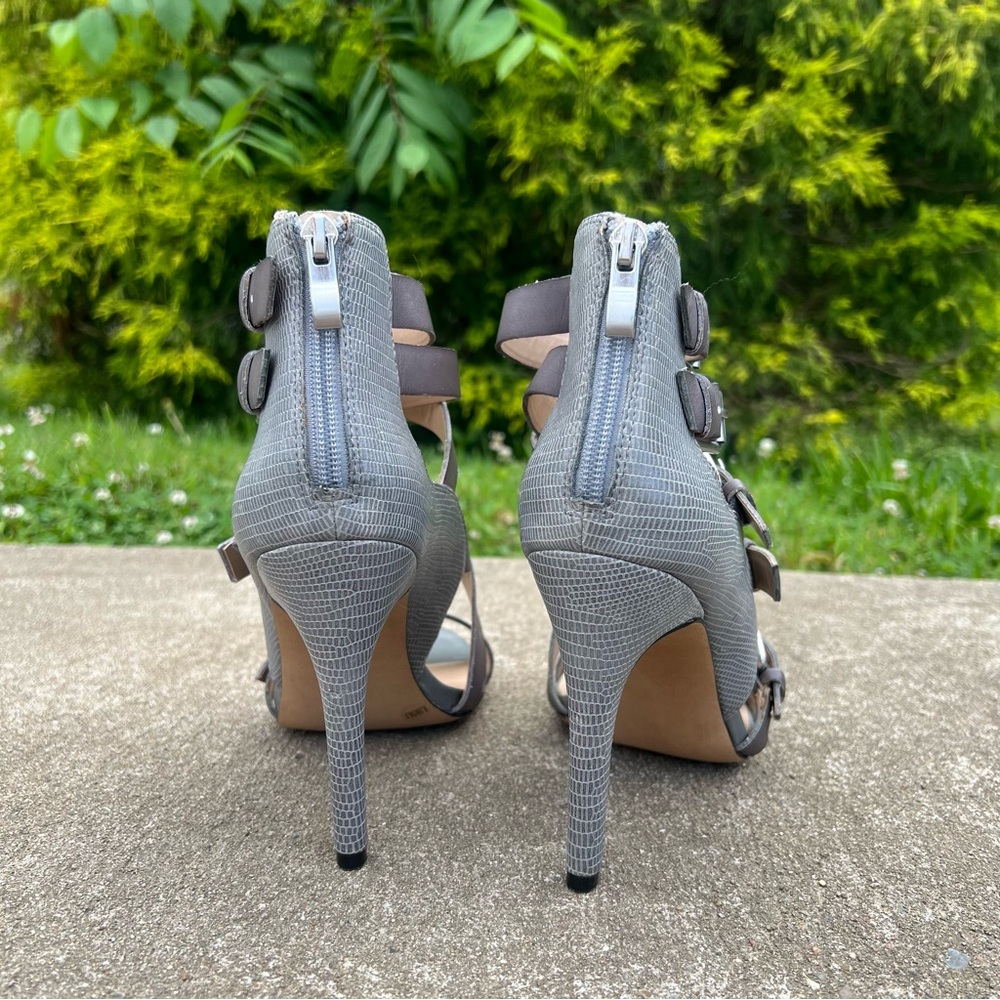 Sole Society Ashton Textured High Heel Sandal Gray Strappy Buckle, size 8-1/2 - Picture 9 of 13
